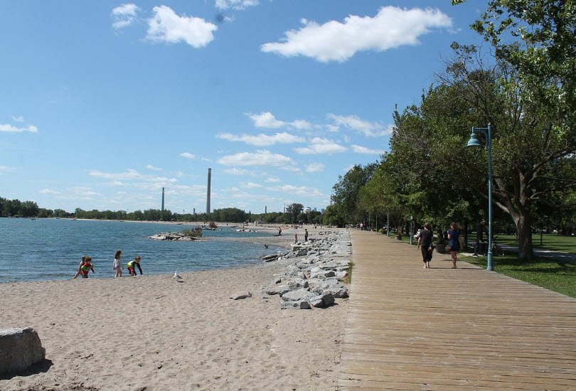 Kew-Balmy Beach, Canada